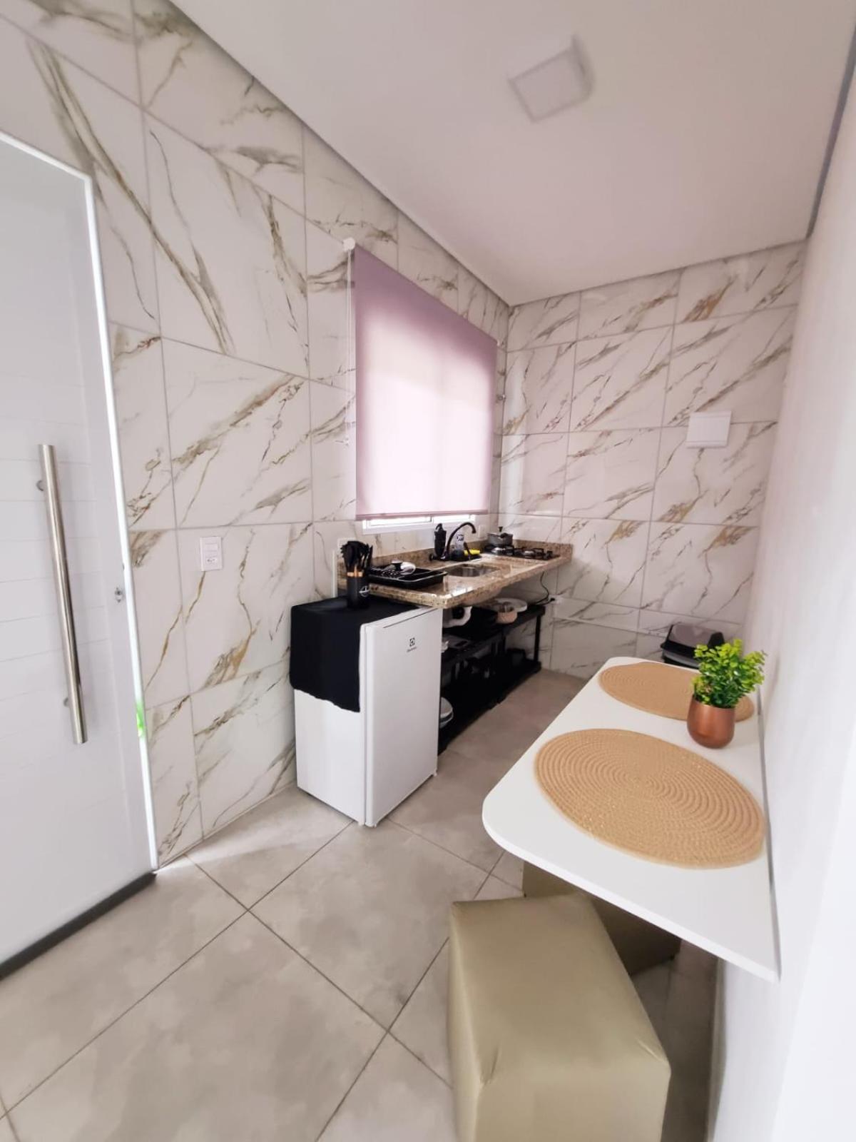 Pousada Recanto Dos Mares-Chales E Suites-Proximo Do Sesc Bertioga-Sp Luaran gambar